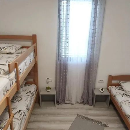 Semesterbostad Seosko Turisticko Domacinstvo Stankovic Arandjelovac