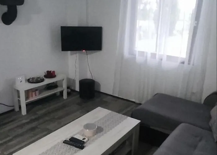 Seosko Turisticko Domacinstvo Stankovic 펜션 *